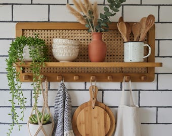 Estantería de pared tejida a mano en madera natural y caña / Estantería de ratán de bambú