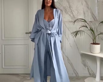 Conjunto de kimono azul claro de algodón: pantalón palazzo y top corsé.