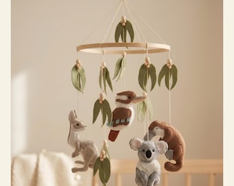 Móvil para cuna de bebé, móvil para habitación infantil con temática de bosque, móvil de koala y canguro, móvil neutro para bebé, móvil de fieltro para bebé, decoración de safari para habitación infantil, móvil de animales