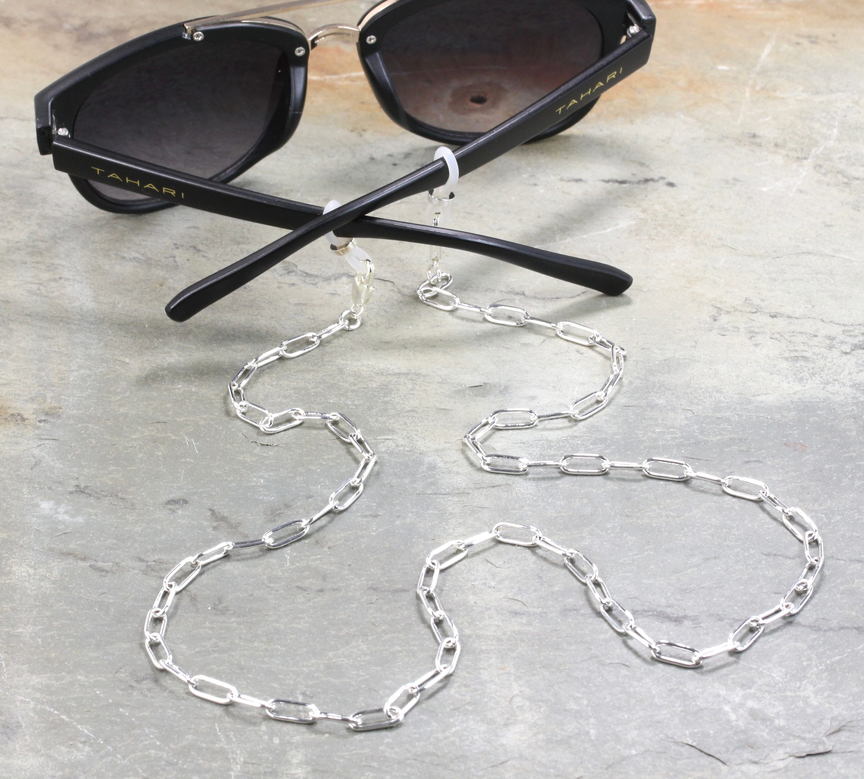 Silver Paperclip Eyeglass Chain: Minimalist Sunglass Holder  display picture 2
