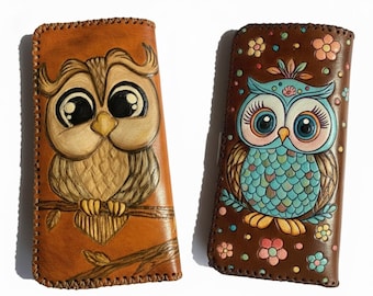 Rustikaler zweifach gefalteter Geldbeutel - Handgefertigter Lederpersonalisierter Kartenhalter aus Rindsleder, Eule mit Gravur, einzigartiges Geschenk