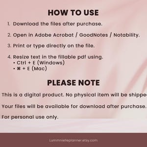 Pu&ograve; includere: Una guida digitale del prodotto con istruzioni su come utilizzare i file dopo l'acquisto. Il testo include i passaggi per aprire, stampare e ridimensionare il testo nel PDF compilabile. Lo sfondo &egrave; rosa tenue con un motivo a foglie.
