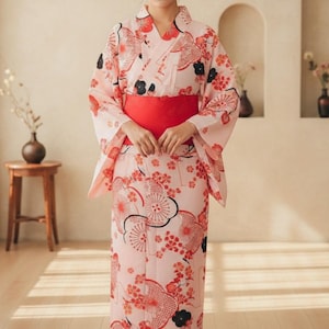Japanese Kimono – Elegant Floral Embroidery, Cosplay & Photography Wear