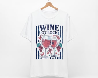Camiseta "Wine O'Clock" / Copas de vino, uvas, rayas vintage
