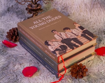Colección completa de libros de tapa dura "All The Young Dudes" / Edición de coleccionista de 3 volúmenes / Libros encuadernados de primera calidad / Regalo para lectores