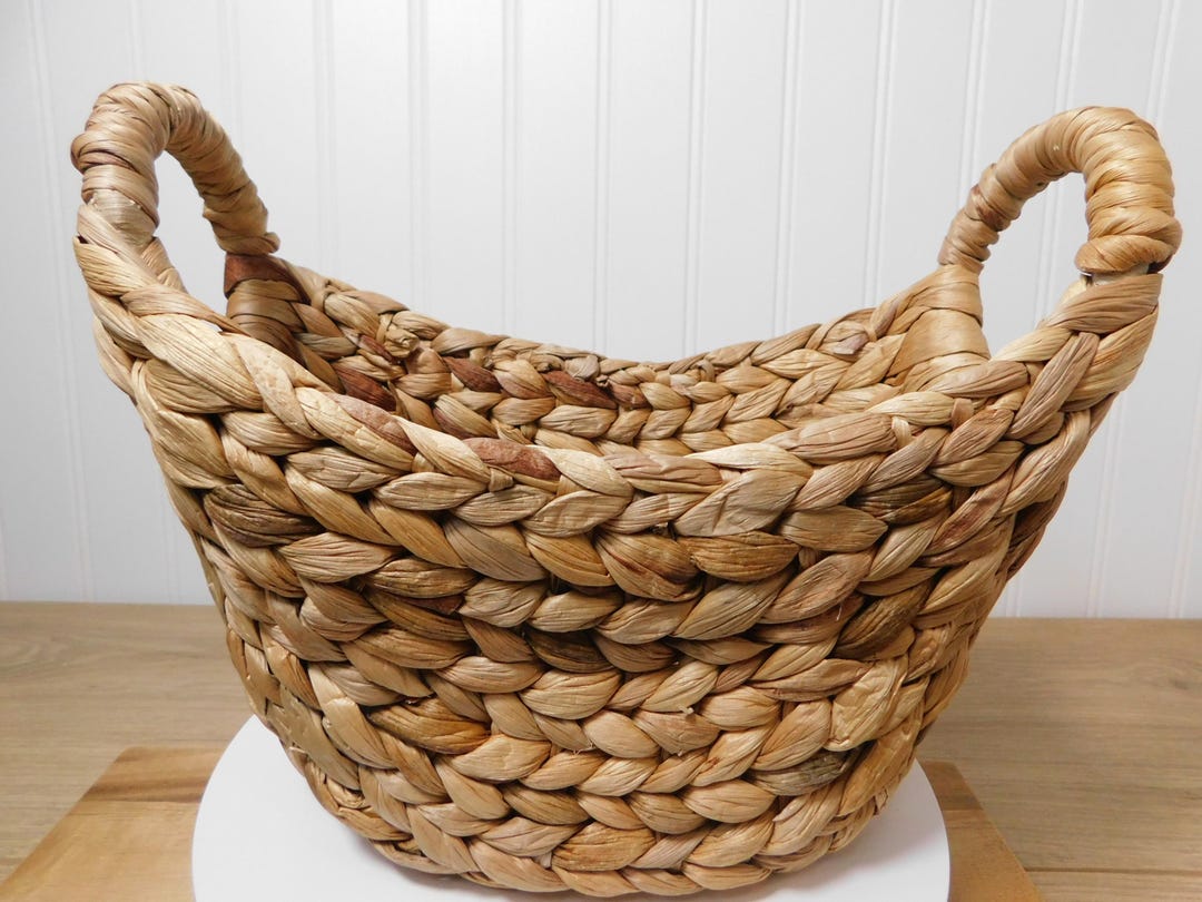 Vintage Handwoven Seagrass Basket With Handles Natural Rustic Storage ...