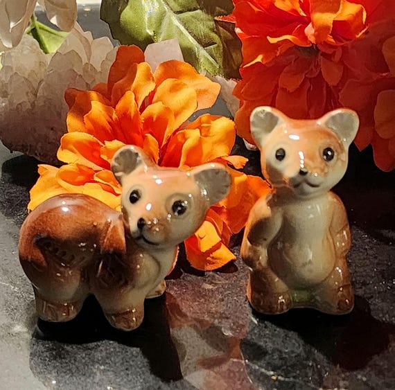 Vintage Ceramic Bear Figurines • Mid-Century Brown Glazed Pair • Woodland Animal Collectible • Japan Style Miniatures