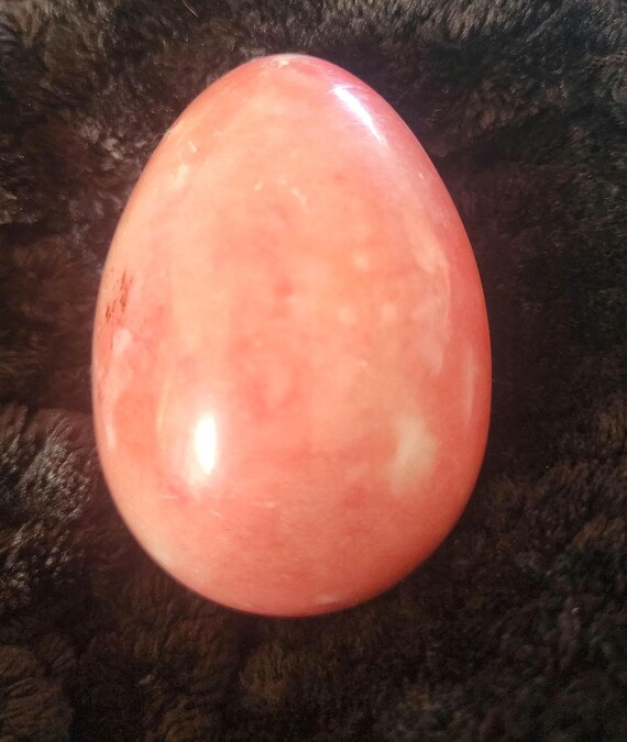 Natural Pink Calcite Marble Egg – Polished Decorative Stone Egg, Crystal