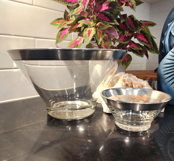 Vintage Silver-Plated Chip and Dip Bowl: Mid-Century Modern Serveware