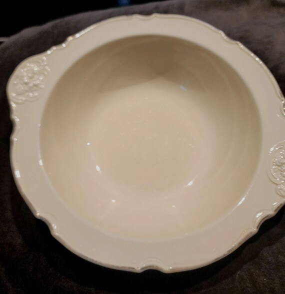 Crown Ducal Sherwood Oval Serving Bowl ~ 1930s England