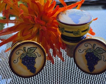 Vintage Tuscan Ceramic Wine Stoppers, Hand Painted Grape Motif Bottle Topper Set, Italian Majolica Style Barware Gift, Single or Trio Bundle