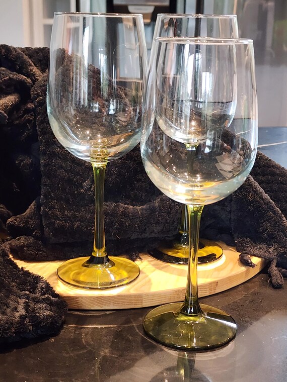 Vintage Olive Green Stem Wine Glass: Mid-Century Retro Barware