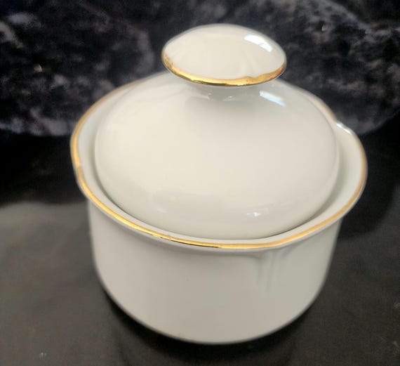 Vintage J.L. Menau White Porcelain Sugar Bowl with Lid – Scalloped Edge & Gold Trim