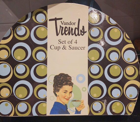 Retro Coffee Cup & Saucer Set: Vandor Trends Pin Up Art (Unused)