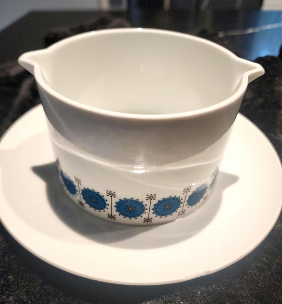 Vintage Thomas Atomic Daisy Sauce Boat with Fixed Saucer – 1960s Richard Scharrer Rosenthal Germany