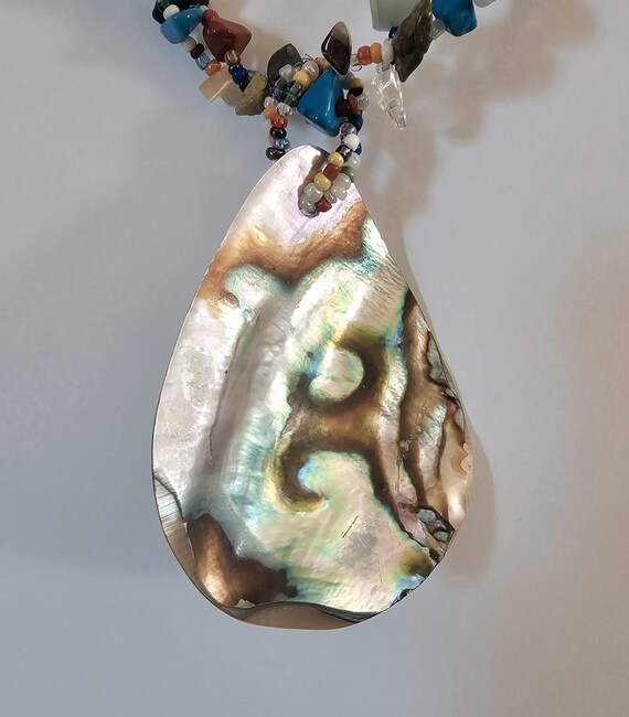 001 Beaded necklace with shell - image 3