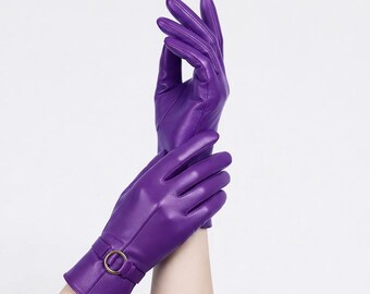 Vintage Sheepskin Leather Gloves, Winter Driving Gloves, Warm Button Cuff