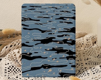 Retro Blue Cloud Stripes Kindle/Kobo Clara Case with Hand Strap, Kindle Paperwhite 10/11/12th 6'' 6.8'' 7'' Case, Kindle Colorsoft Cover