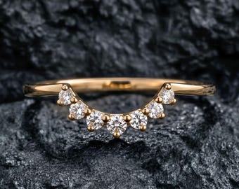 Curved Diamond Wedding Band, 14K Solid Gold Arc Contour Ring, Lab Grown Diamond Chevron Stacking Ring, Delicate Bridal Band for Women