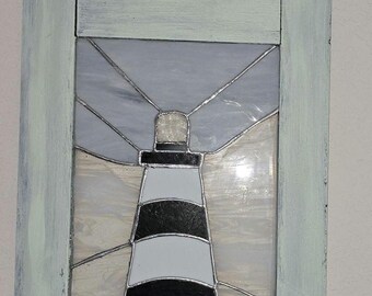 Set di 2 pannelli murali. Fari della Carolina del Nord, vetrate colorate inserite in persiane uniche nel loro genere.