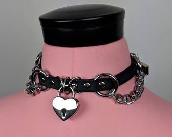 Emalia leather collar optional lock