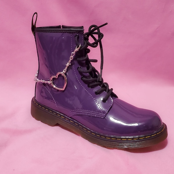 Barbed wire heart boot chain doc martens