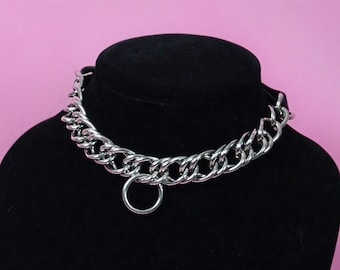 Eris faux or leather chain choker