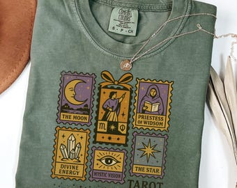 Tarotshirts Wicca geschenken: boho dames comfortkleuren shirt met vintage tarotstempels