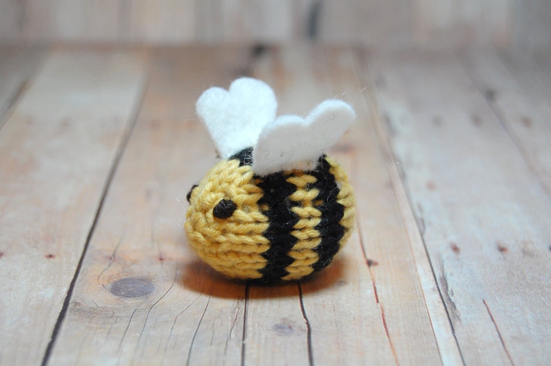 Bee Brooch Bumble Bee Lapel Pin Bee Broach Bee Bridal | Etsy