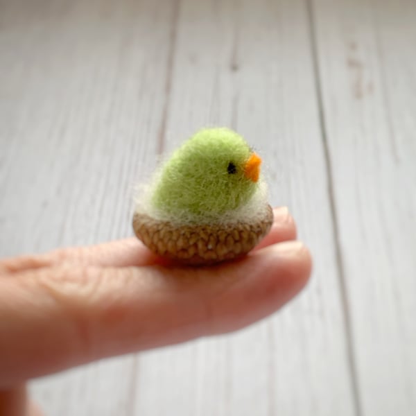 Needle Felted Bird Christmas Ornament, Miniature Green Bird in Acorn Cap