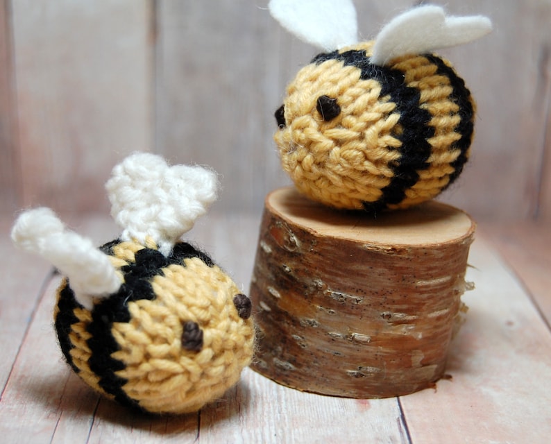 Bee Knitting Pattern and Picture Tutorial Instant Download Etsy