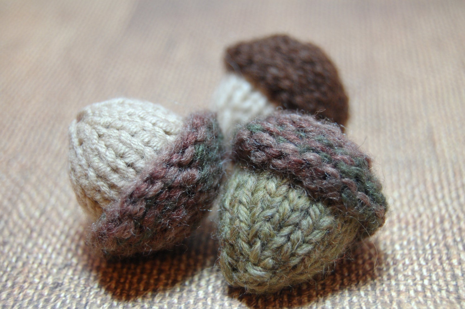 Acorn Knitting Pattern, Instant Download PDF, Craft DIY