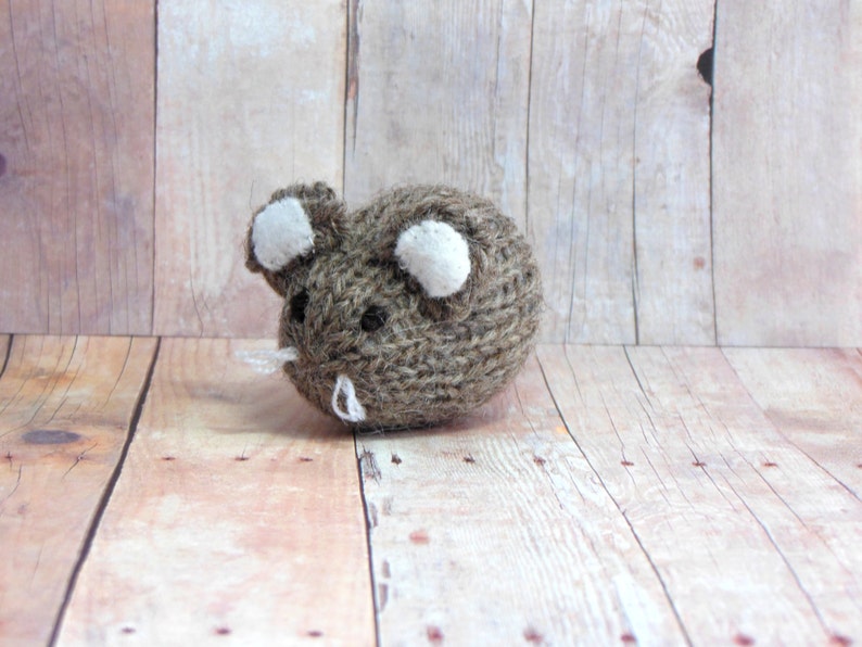 Knit Gray Brown Mouse Ornament, Mouse Stocking Stuffer image 2