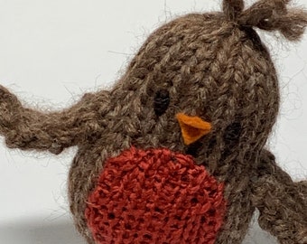 Knit Robin Bird, Robin Ornament, Bird Ornament, Woodland Decor, Bird Nursery