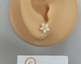 Pendientes de clip con forma de flor para niñas/No requieren perforación/Navidad/Pendientes sin dolor/No requieren perforación/Regalo para niñas/Blanco/Amarillo
