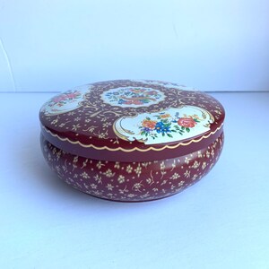 Vintage Floral Tin Canister: Lidded Metal Container