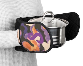 Guantes de cocina con estampado abstracto de nubes moradas y naranjas / Guantes de cocina dobles