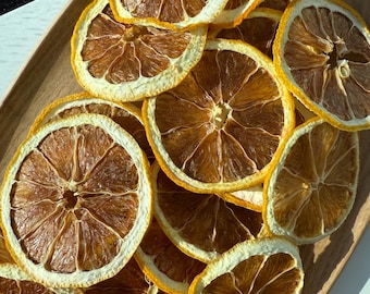 カクテル、紅茶、飾り付け用の乾燥レモンスライス