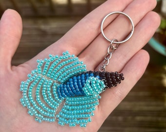 Custom Betta Fish Beaded Figurine or Keychain: Silver Wire & Glass Bead Decoration
