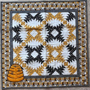 Paper Pieced Ananas Table Topper Muster Nur