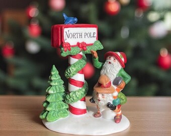 Set of 5 Department 56 Sleigh & Eight Tiny Reindeer Village