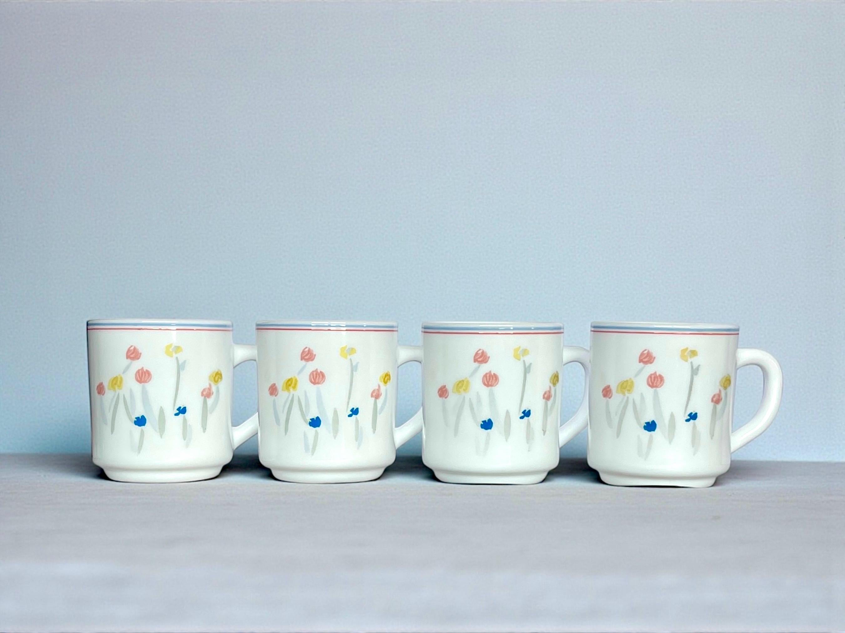 Mug Arcopal Vintage - Motif Pomme, Coquelicot Et Liseron, Lot De 3, Occasion