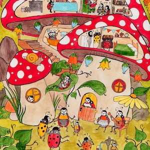 Könnte beinhalten: Eine Aquarell-Illustration eines Marienkäferdorfes mit mehreren Pilzhäusern. Das größte Pilzhaus hat ein rotes Dach mit weißen Punkten und ein Fenster, das eine Marienkäferfamilie im Inneren zeigt. Die anderen Pilzhäuser sind kleiner und haben weiße Wände mit Fenstern. Vor den Häusern sind Marienkäfer, einige spielen Musik und andere tanzen.