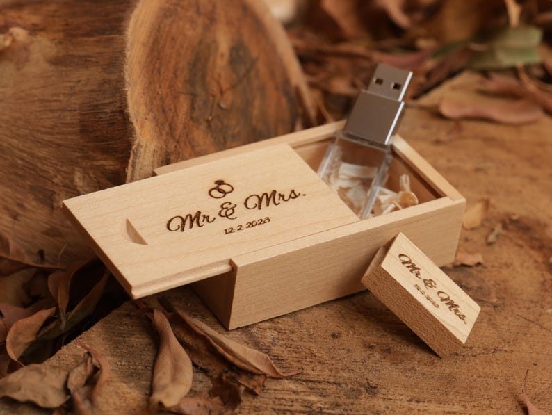 Personalized Crystal USB Drive with Wooden Cap & Box – Photographer Gift image 15