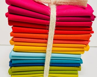 Paintbrush Studio Jacquie Gering FQ Fat Quarter Bundle of 18 Color 100% Cotton Solid Fabric or Half Yard Bundle of 18
