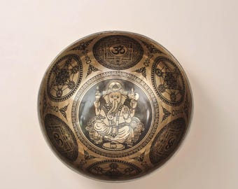 Piccola ciotola tibetana per la concentrazione, la chiarezza e l'intenzione — Incisione di Ganesha, dono dal Nepal