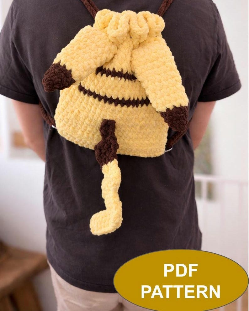 Crochet Mouse Drawstring Backpack Pattern | Plush Yarn Amigurumi Bag (PDF) image 7