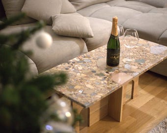 Salontafel van marmer en massief eikenhout | Handgemaakte salontafel | Design salontafel van steen en hout | Rechthoekige salontafel van natuursteen