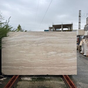 Eettafel van travertijn, rechthoekig, massief hout – tafel van natuursteen met 2 cilindrische poten – moderne eettafel, marmeren tafel afbeelding 9