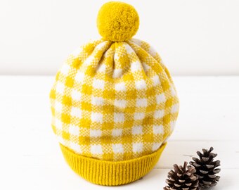 Gingham knitted pom pom hat - piccalilli